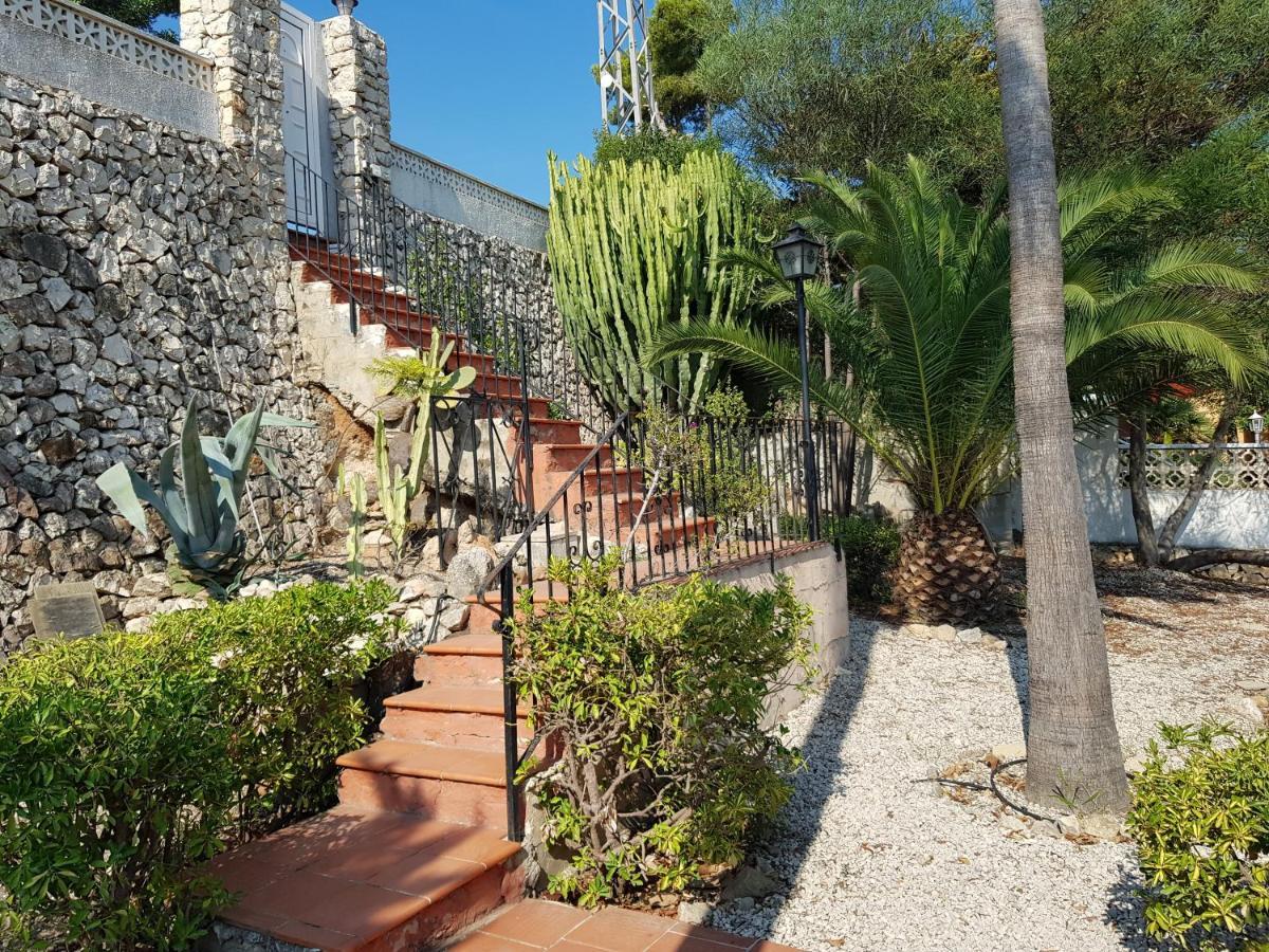 Neu Renovierte Villa Mit Privatem Pool Fusslaeufig Zum Meer Бениса Екстериор снимка