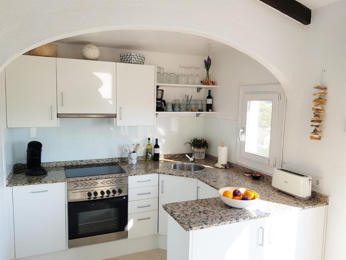 Neu Renovierte Villa Mit Privatem Pool Fusslaeufig Zum Meer Бениса Екстериор снимка
